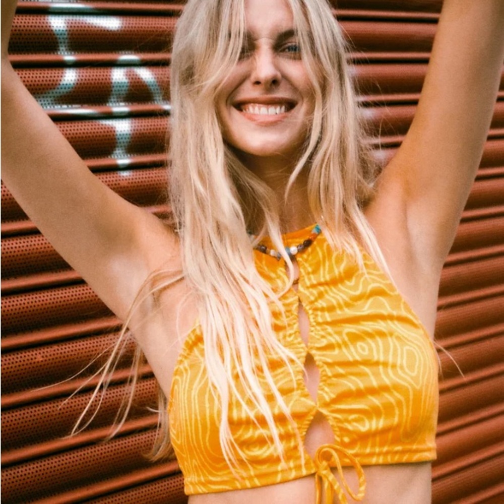 Zara Yellow Patterned Halter Top keyhole crop